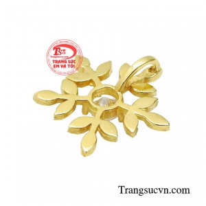 Vừa nhẹ nhàng vừa tinh khôi trong chính món trang sức bạn đang diện. 