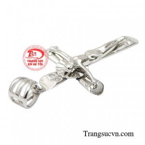 Đeo món phụ kiện này trên người như để thể hiện sự trân trọng và tôn kính. 