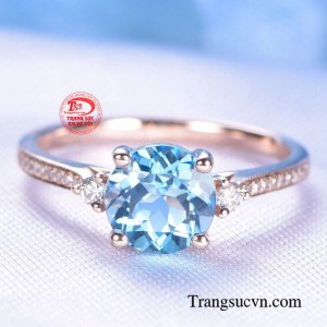 Với vẻ đẹp tự nhiên cùng tác dụng cải thiện cho sức khỏe và tâm trạng, nhẫn nữ topaz có thể mang lại cho người đeo nhiều niềm vui và hạnh phúc.