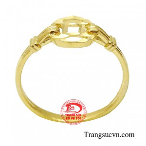 Vừa phù hợp với xu hướng thịnh hành giúp nàng tỏa sáng theo cách riêng.