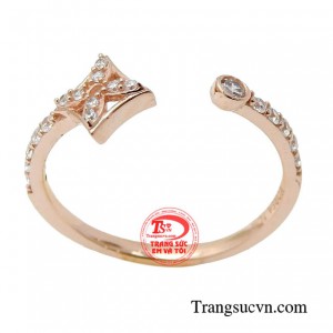 Việc lựa chọn và kết hợp một cách hợp lý sẽ làm tôn lên vẻ đẹp tự nhiên của người phụ nữ.