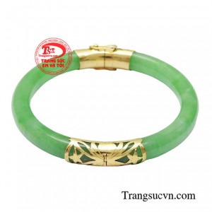 Để bạn hoàn thiện vẻ đẹp chỉn chu và sang trọng.