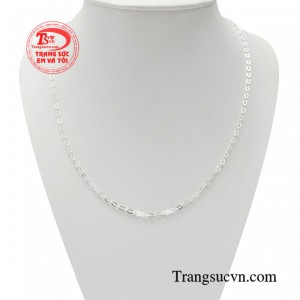 Dây bạc nữ là một cách để tôn vinh vẻ đẹp của chị em phụ nữ. 