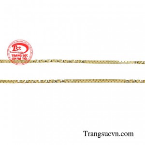 Dù bận rộn nhưng không quên chăm chút cho bản thân, lựa chọn chiếc dây chuyền để tôn vinh giá trị, địa vị của chính mình.