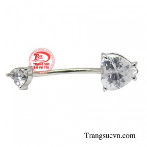 Khuyên rốn cá tính là món phụ kiện thời trang giúp người dùng tạo dấu ấn cho riêng mình.