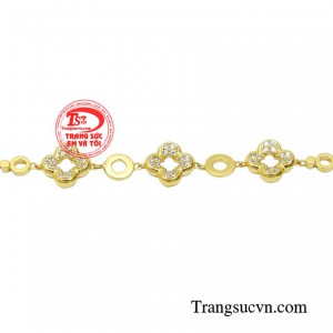 Giúp những bộ trang phục của bạn trở nên duyên dáng và thời thượng hơn. 