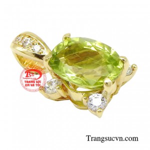 Viên đá như ánh lên những tia hạnh phúc cùng thông điệp ý nghĩa về tâm linh. 