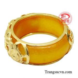 Nó thể hiện sự kiêu hãnh và đẳng cấp của chủ nhân, đồng thời cũng là một cách để khẳng định vị trí của mình trong xã hội.