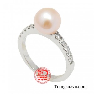 Sản phẩm phù hợp với nhiều độ tuổi, là món quà ý nghĩa dành tặng cho người thân và bạn bè.