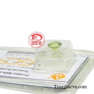Viên Peridot may mắn là loại đá có khả năng hút tài lộc