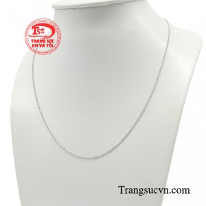 Nó là một món trang sức không thể thiếu trong tủ đồ của phái đẹp và luôn là điểm nhấn cho bất kỳ trang phục nào.