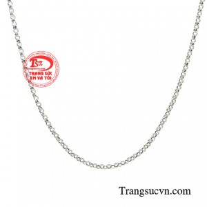 Mà nó còn thể hiện sự tinh tế chỉn chu trong mỗi bộ đồ.