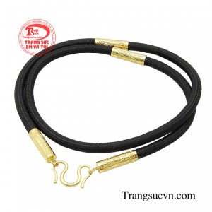 Phù hợp với những người làm chính trị, lãnh đạo, muốn củng cố địa vị của mình trong sự nghiệp. 