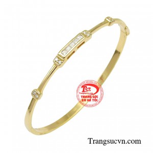 Đặc biệt, sản phẩm còn là món quà ý nghĩa và độc đáo để tặng cho bạn bè, người thân hoặc đối tác trong các dịp đặc biệt như sinh nhật, kỷ niệm, hay lễ hội.