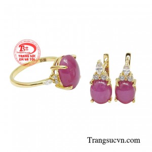 Bộ nữ trang ruby quý phái