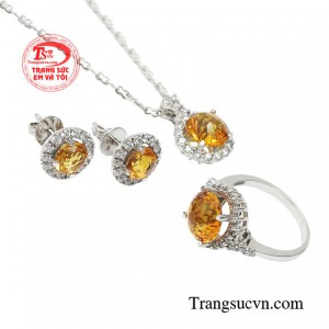 Không chỉ làm tăng sự kiêu sa, quý phái cho diện mạo