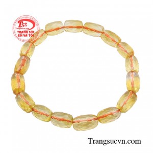Chuỗi thạch anh vàng hưng thịnh là lựa chọn hàng đầu của những người yêu thích đá thạch anh