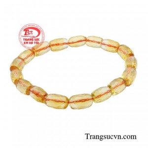 Thạch anh vàng vốn là biểu tượng của mặt trời, chính vì thế năng lượng của nó mang lại là nguồn năng lượng của sự sống.