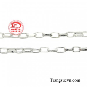 Nếu con bạn năng động, luôn chạy nhảy thì đây sẽ là món trang sức giúp bé thoải mái trong những hoạt động vui chơi mà vẫn đảm bảo được đề kháng sức khỏe cho bé.