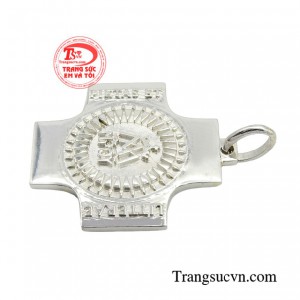 Đậm chất của một người có guu thời trang sành điệu và thời thượng.