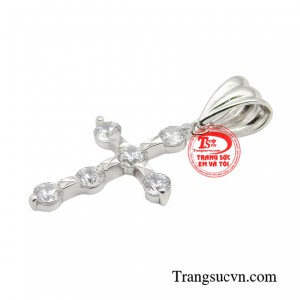 Biểu tượng thánh giá là hiện thân cho tình yêu và lòng thương xót của Thiên Chúa. 