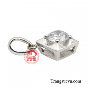 EVT đều có thể giúp bạn tôn lên vẻ đẹp vốn có, thu hút mọi ánh nhìn.