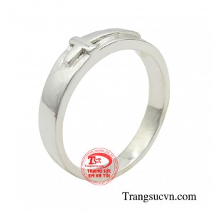 Nhẫn bạc thánh giá thời trang mang nguồn năng lượng tích cực