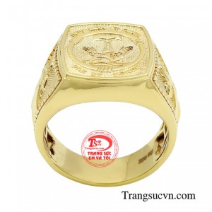 Họ tin rằng khi đeo trang sức có hình Đức mẹ, họ sẽ được che chở, có thêm sức mạnh để xua đuổi ma quỷ đồng thời cầu những phước lành cho bản thân và gia đình.