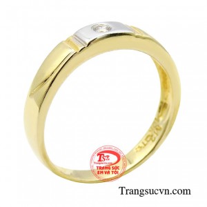 Nhẫn vàng thời trang cá tính là sự phá cách, tự do và năng động. 