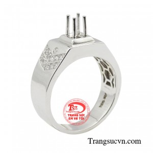 Ổ nhẫn kim cương thành đạt gắn với giới thượng lưu. 