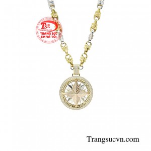 Không chỉ vậy, khi phối hợp khéo léo, sản phẩm còn giúp phái mạnh thêm phần lịch lãm.