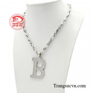 Bộ dây chuyền mang phong cách mạnh mẽ cá tính để cánh mày râu luôn xuất hiện trong diện mạo chỉn chu nhất. 