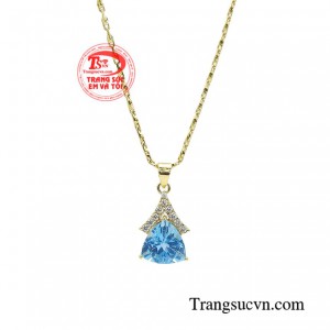 Sở hữu món trang sức lộng lẫy tương thích với tháng sinh và chiêm tinh cùng một vài yếu tố phong thủy