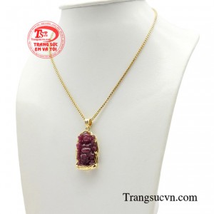 Với những ước nguyện đó bộ dây chuyền mặt phật ruby sẽ giúp bạn lan tỏa tinh thần tích cực, biến mọi điều trở thành hiện thực. 