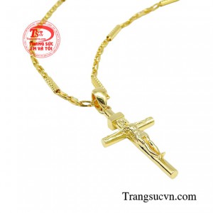 Bộ trang sức thánh giá đáp ứng nhu cầu khẳng định cá tính riêng của giới trẻ.