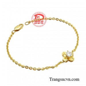 Không lộng lẫy, quyến rũ như hoa hồng nhưng lại mang nét đẹp trang nhã vô cùng duyên dáng.