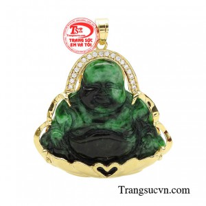 Mặt di lặc bọc vàng phú quý chế tác từ ngọc cẩm thạch rất được ưa chuộng.