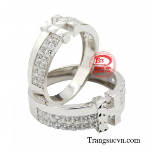 Còn với nữ giới thì rạng rỡ, ngọt ngào và duyên dáng. 