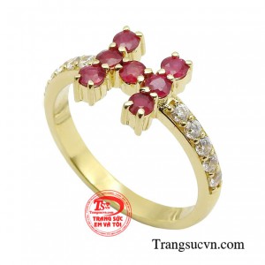 Nhẫn nữ ruby phát huy vẻ đẹp sống động khi được trưng diện trên người phụ nữ. 