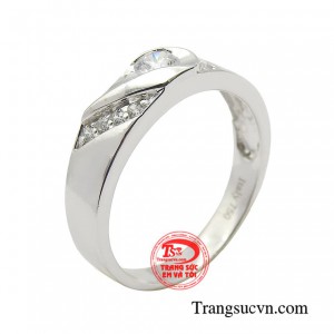 Nhẫn nữ thời trang phóng khoáng mang trong mình một vẻ đẹp và khí chất riêng.