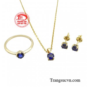 Mà còn giàu giá trị văn hóa tâm linh phù hợp làm quà biếu tặng, trang sức phong thủy hộ mệnh mang lại may mắn, thịnh vượng.