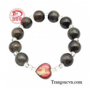 Chuỗi mân côi sapphire 11 ly với ý nghĩa sâu sắc mang đến nhiều sức khỏe, may mắn và tài lộc cho chủ nhân.