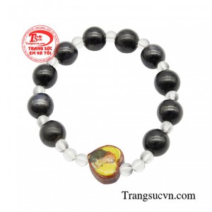 Chuỗi mân côi sapphire 9 ly là dấu chỉ thiêng liêng giúp nuôi dưỡng đức tin của người Kito hữu