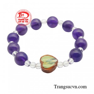 Chuỗi mân côi thạch anh tím 10 ly mang ý nghĩa phong thủy và là một vật bất li thân của người Công giáo