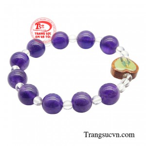 Ngoài tác dụng về tâm linh và sức khỏe mà còn là trang sức giúp bạn nổi bật hơn. 