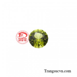 Đá peridot vượng khí tượng trưng cho niềm hi vọng và sức sống, một thế giới yên bình, xanh tươi. 