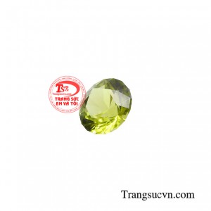 Đặc biệt, ngoài mệnh Hoả và mệnh mộc khi đeo đá Peridot làm trang sức nó còn là lá bùa may mắn cho những chủ nhân sinh vào tháng 8, hay những người tuổi Thân. 