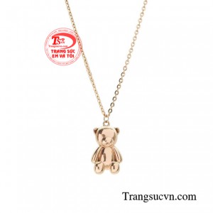 chất liệu vàng hồng giúp sản phẩm không chỉ đẹp mà còn bền lâu với thời gian. 