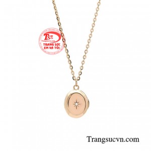 Tôn vinh nét đẹp tự nhiên giúp phái đẹp luôn tự tin cuốn hút ánh nhìn mọi lúc mọi nơi.