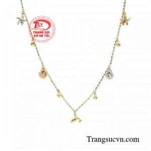 Chiếc lắc chân còn là món quà lý tưởng giúp nam giới bày tỏ tình cảm với người con gái